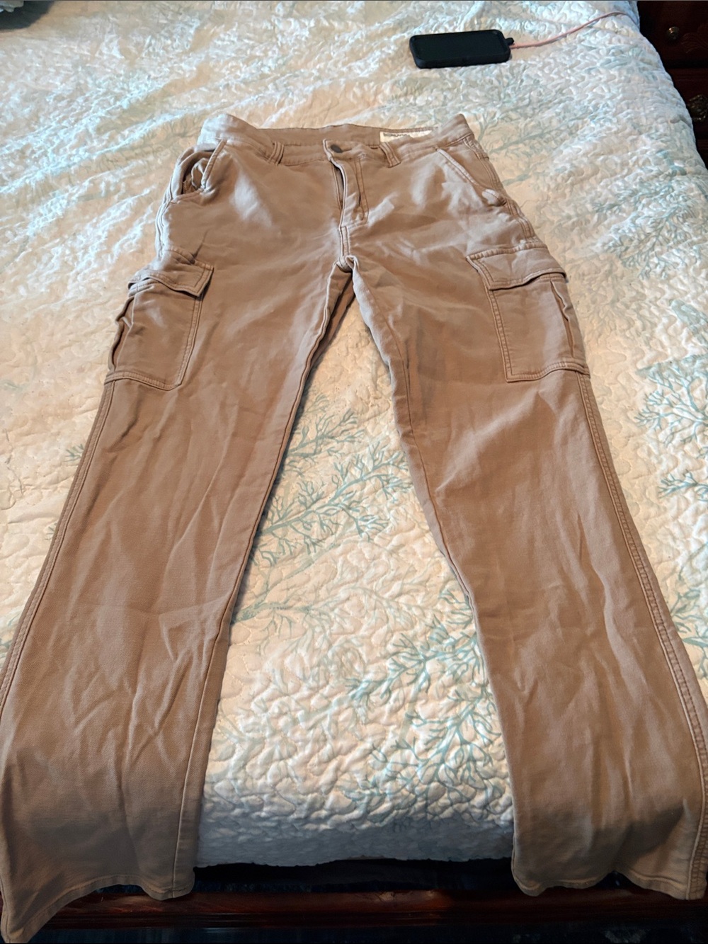 32 Cool Men's Tan Cargo Pants - Versatile Pocket Utility